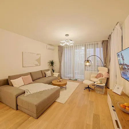 Eternal Lux Belgrade Waterfront Apartment Room photo