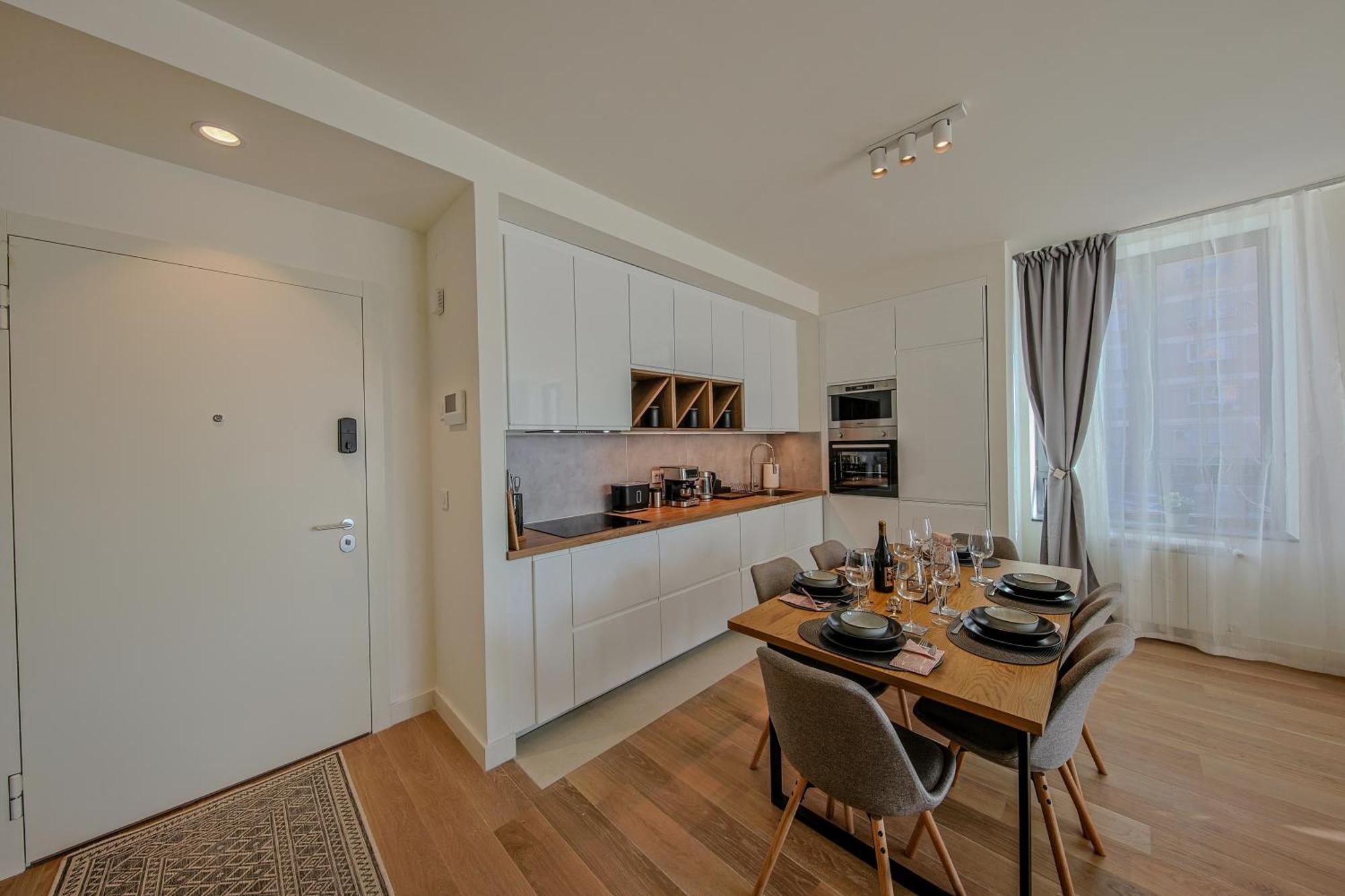 Apartment Eternal Lux Waterfront